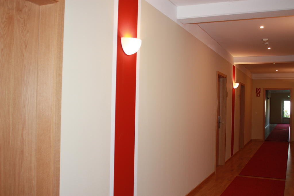 Boarding House Holledau Inn Schweitenkirchen Exterior foto